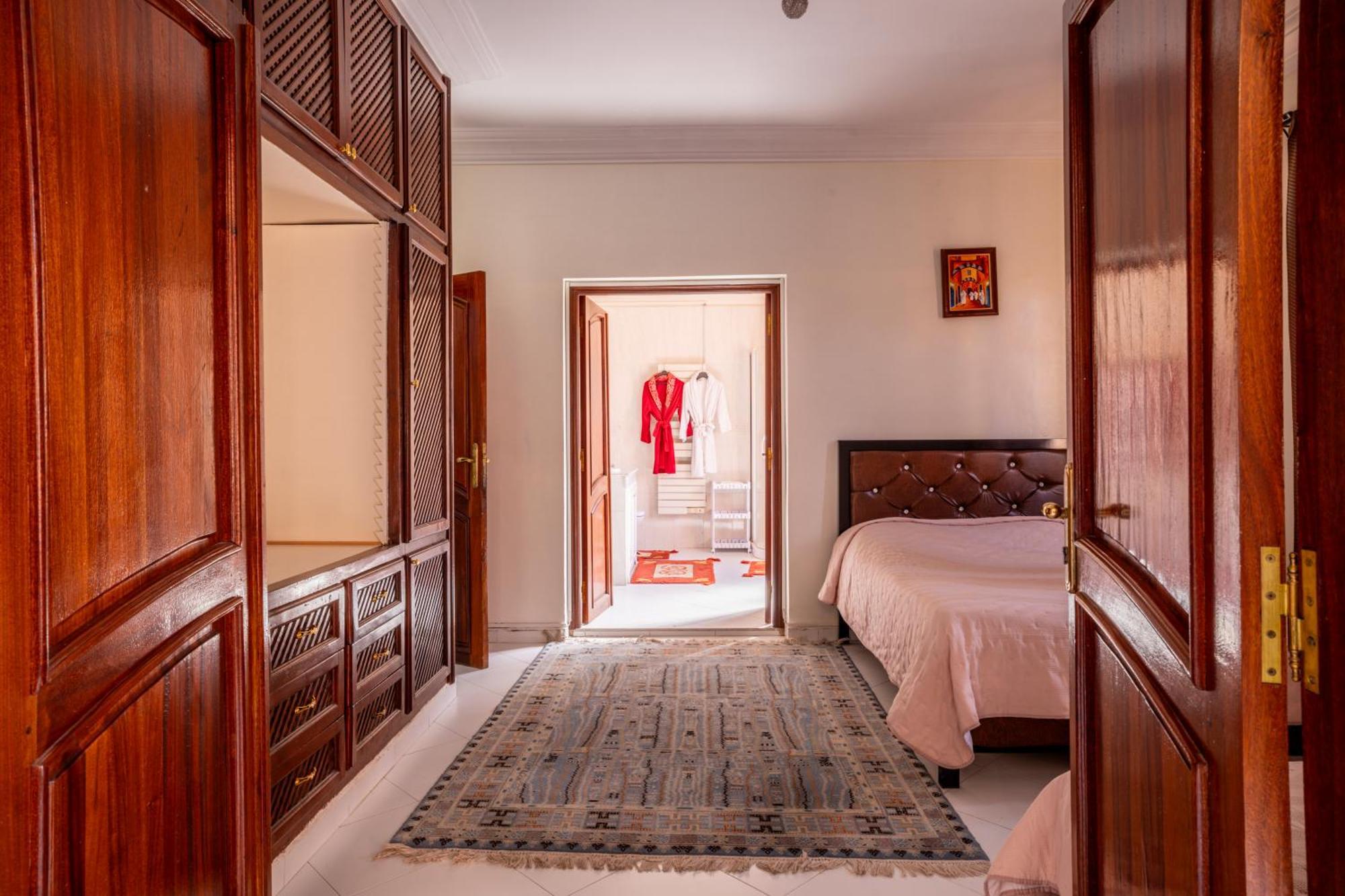 Villa Exclusive Sabah 10 Minutes Du Centre Avec Piscine Privee Marrakesh Extérieur photo